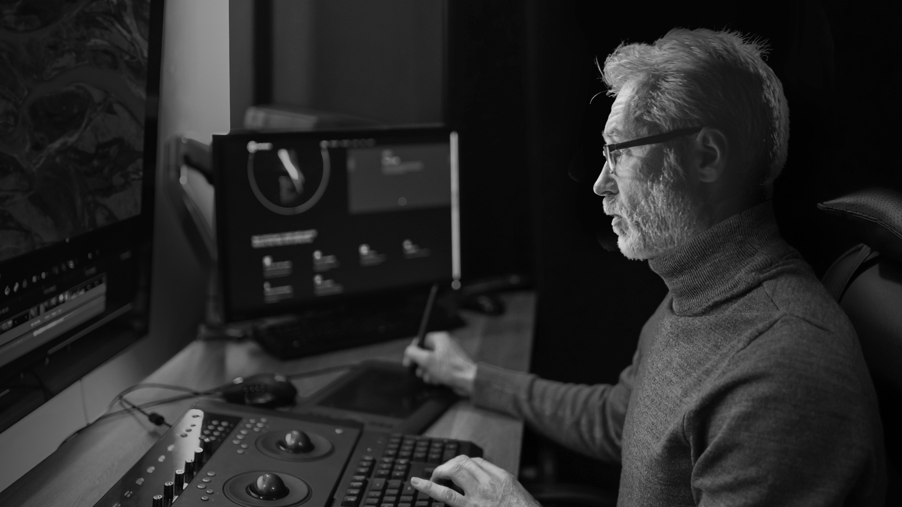 L5H 4K Ultra Short Throw Laser TV - Banner 11